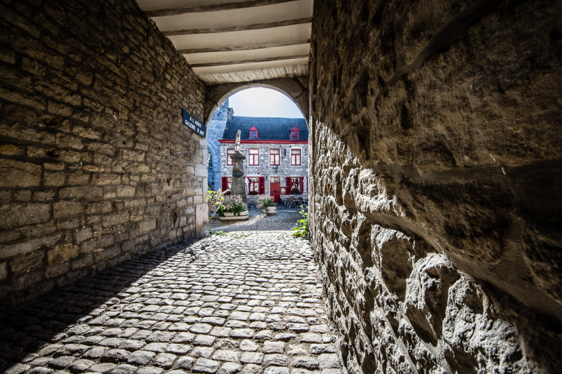 Vue sur la Place Saint-Georges depuis l'Arvô, Syndicat d'Initiative de Limbourg